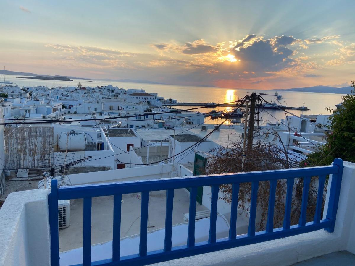 Elenitas Town House With Veranda And Sea View Mykonos Town Exterior foto